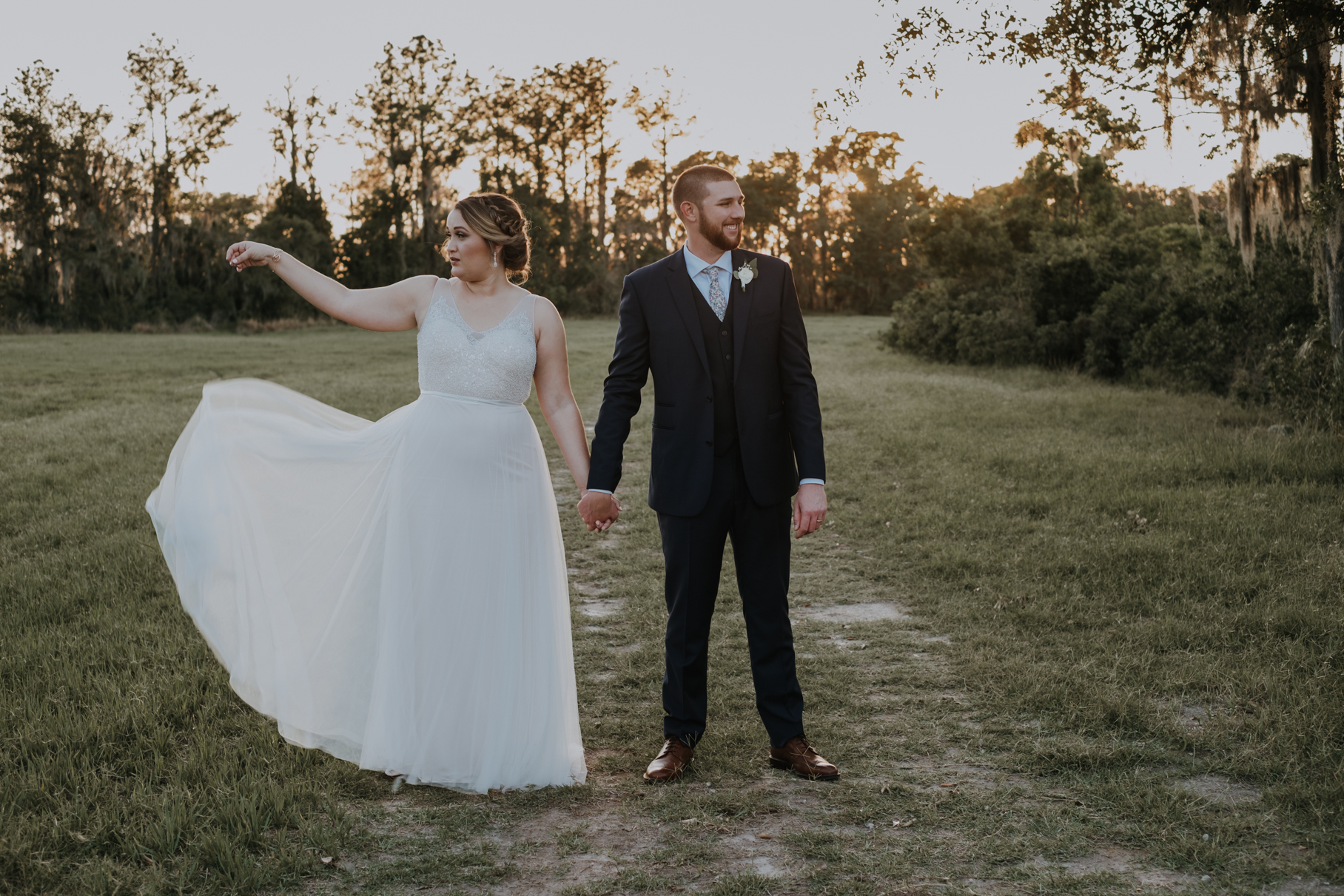 katie + chris | florida rustic barn wedding | prairie glenn barn wedding | tampa wedding photographer