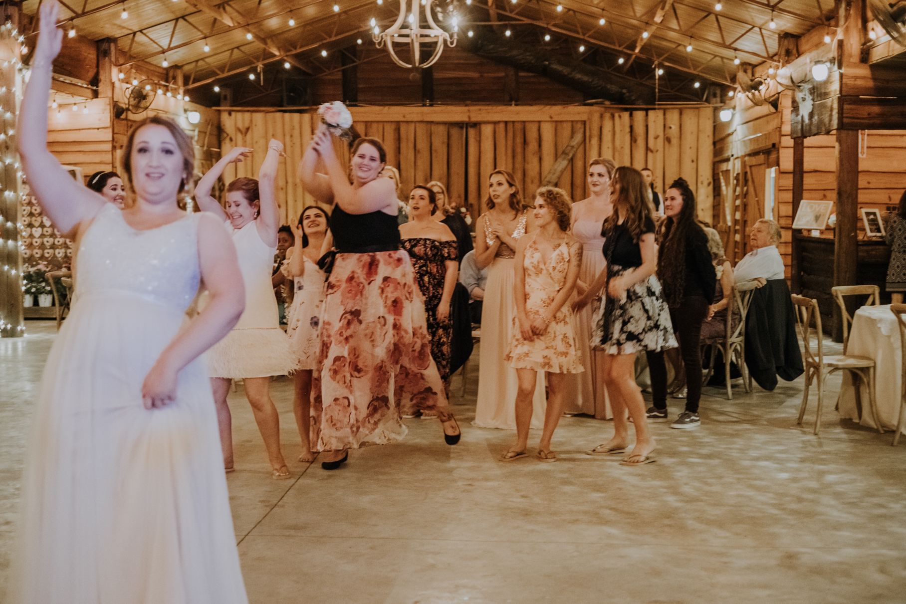 katie + chris | florida rustic barn wedding | plant city wedding | tampa wedding photographer