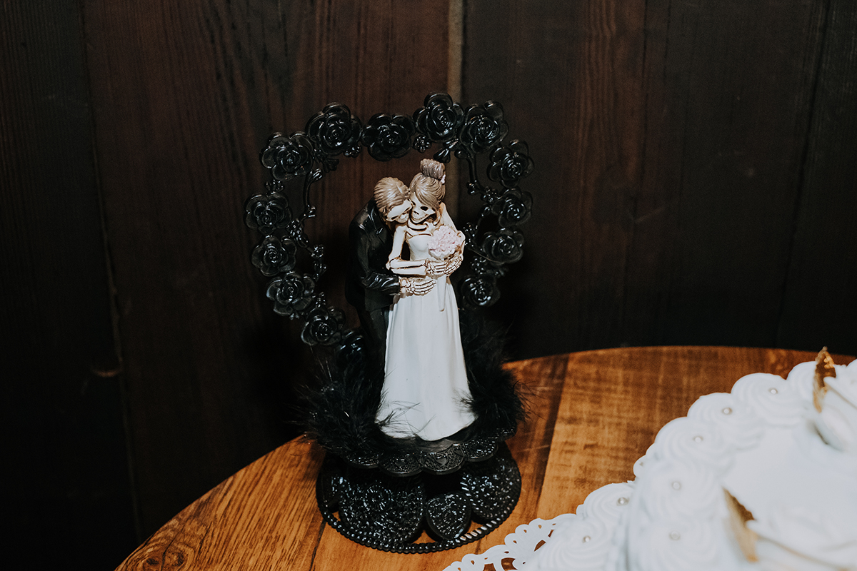 skeleton cake topper | philadelphia wedding | moody film wedding photography | travel wedding photographer